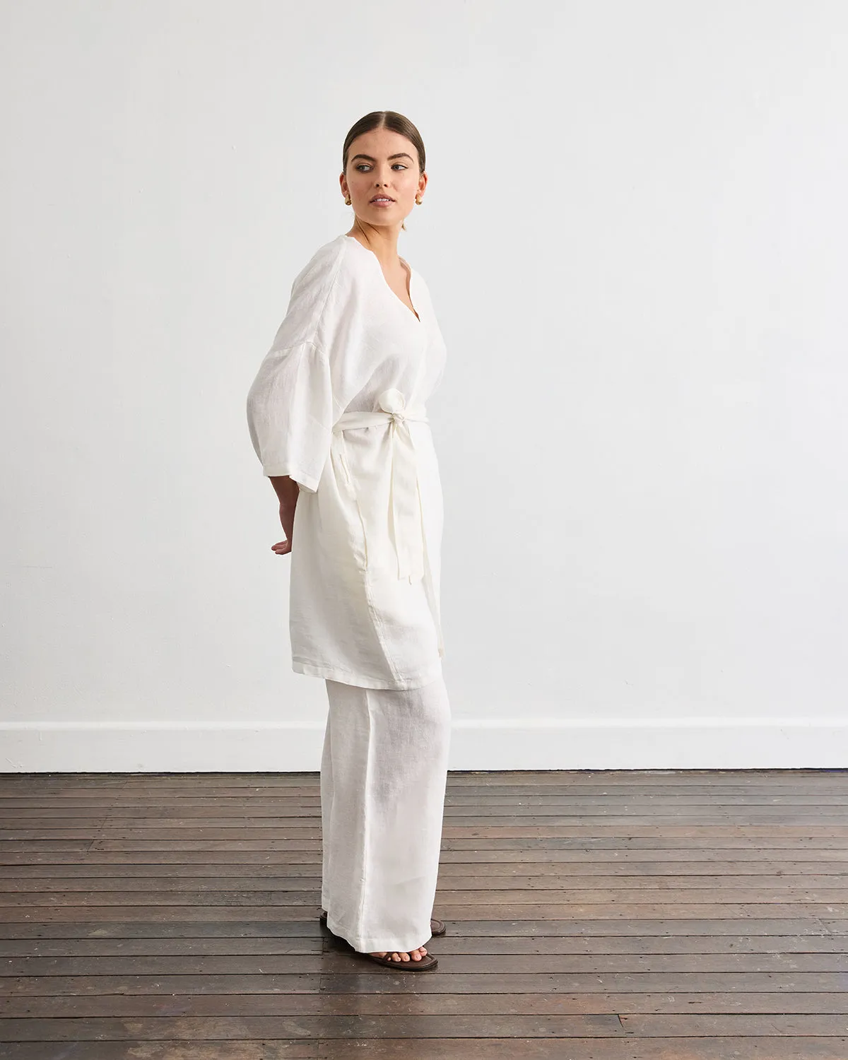 Cabana Short Robe in White